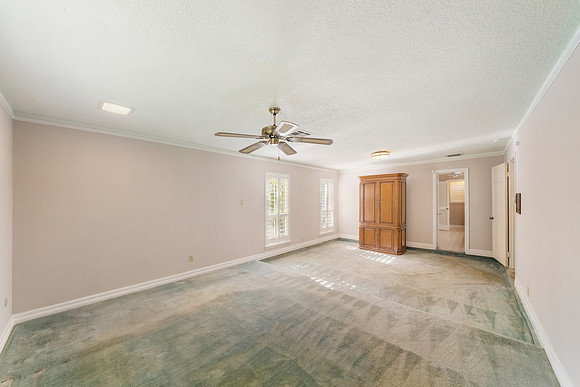 5411 Theall Rd-25