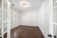15243 Henderson Point Dr-7