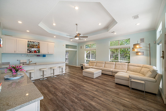 17383 Harbor Dr-110