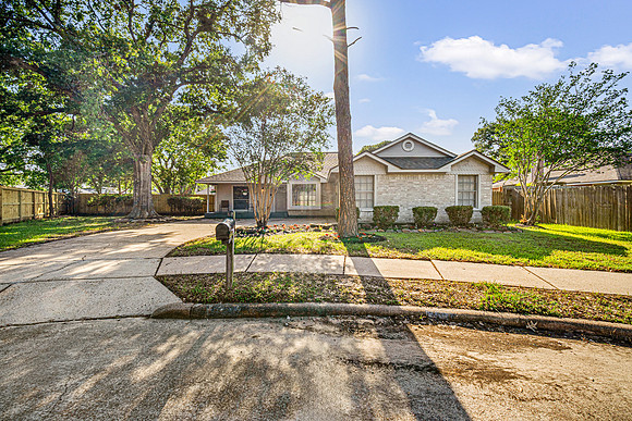 8507 Silver Fir Dr-1