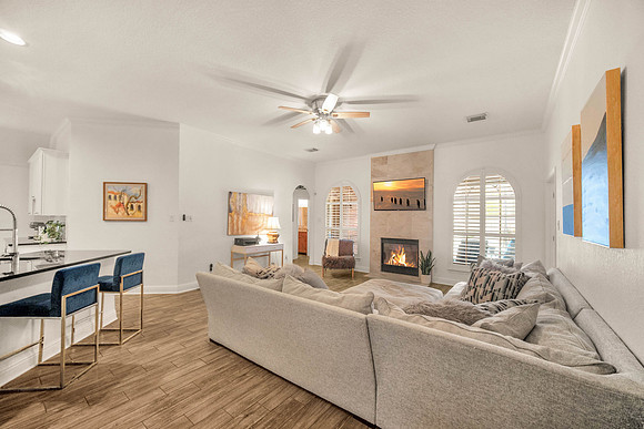 14110 Amber Hollow Court-7