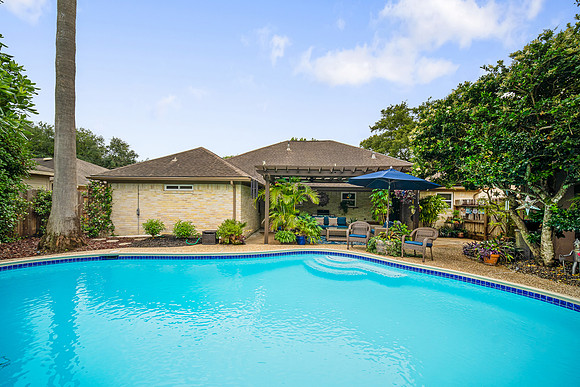 8814 Tavistock-38