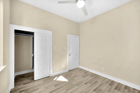 6746 Del Rio St-16