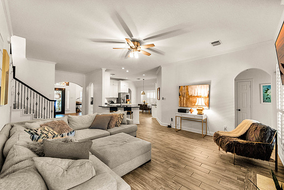 14110 Amber Hollow Court-10