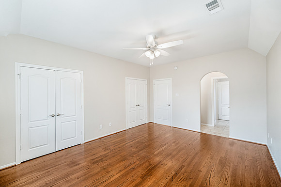 13910 Greenwood Manor Drive-26