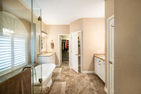 20414 Canyon Shadow Dr-18