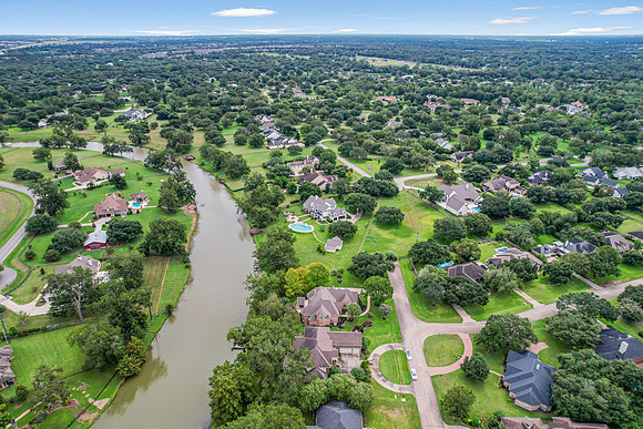 32236 Watersmeet Dr-57