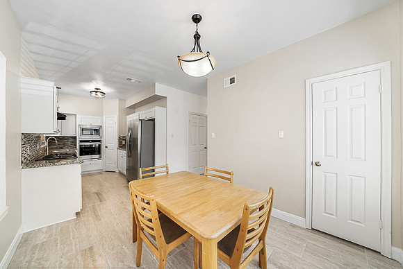 5515 Strack Rd apt 121-10