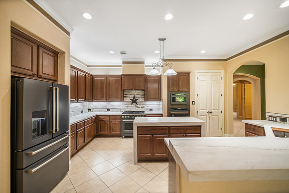 19503 Cisco Court-24