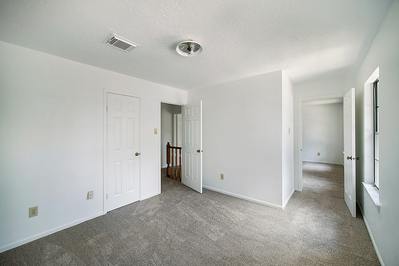 8011 Pinyon Creek Ct-35