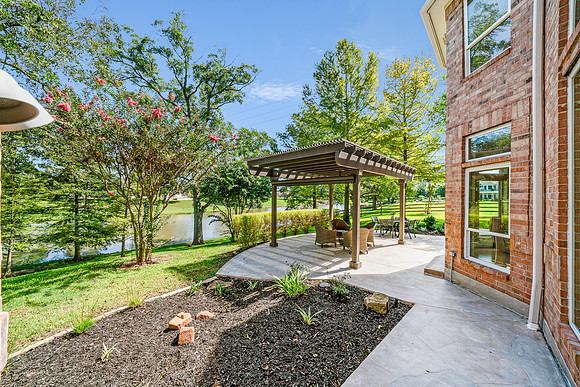 32236 Watersmeet Dr-45