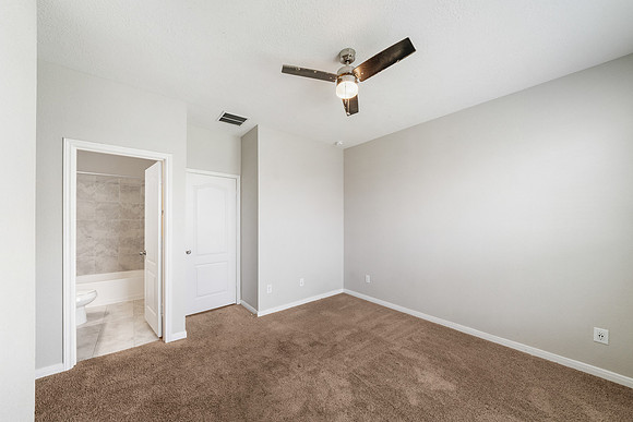 994 Camellia Hills Ln-12