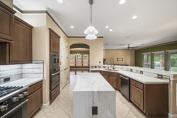 19503 Cisco Court-22
