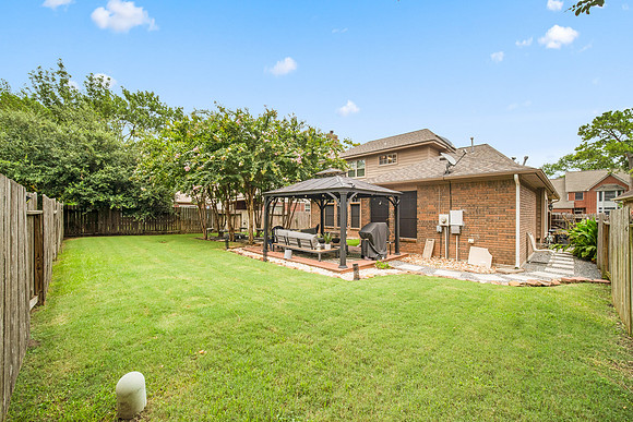 15315 Maple Meadows Dr-30