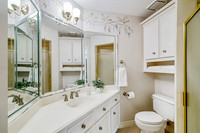 32236 Watersmeet Dr-8