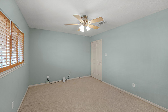 8107 Tall Firs ln-20