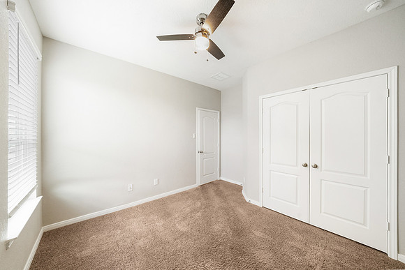 994 Camellia Hills Ln-9
