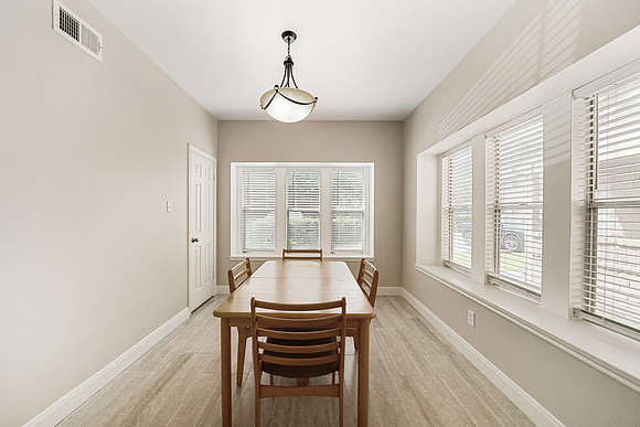 5515 Strack Rd apt 121-9