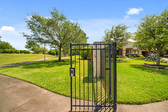19503 Cisco Court-40