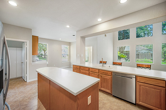 14311 Arlington Pl-81