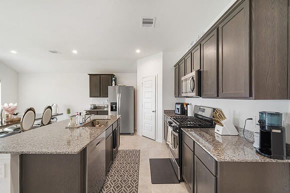 1046 Appaloosa Lane-13