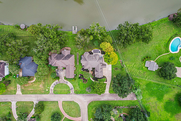 32236 Watersmeet Dr-53
