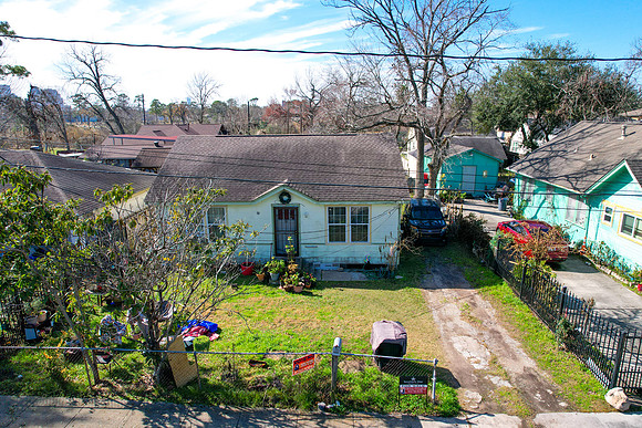 3805 Weems-1