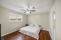 23102 Lestergate Dr-20
