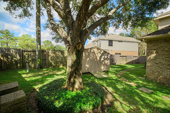 20414 Canyon Shadow Dr-34