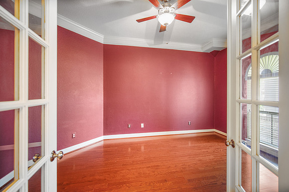 19503 Cisco Court-6