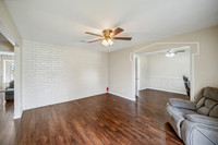 23102 Lestergate Dr-6