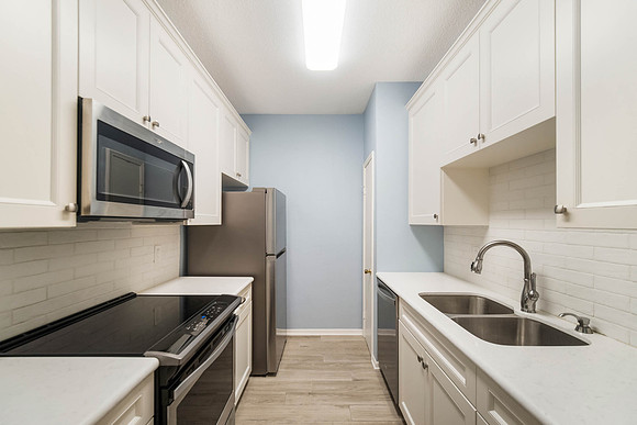 9800 Pagewood 3006-12