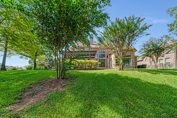 32236 Watersmeet Dr-47