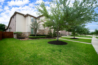 16901 W Caramel Apple-2