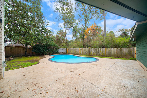 4647 Deer Point dr-30