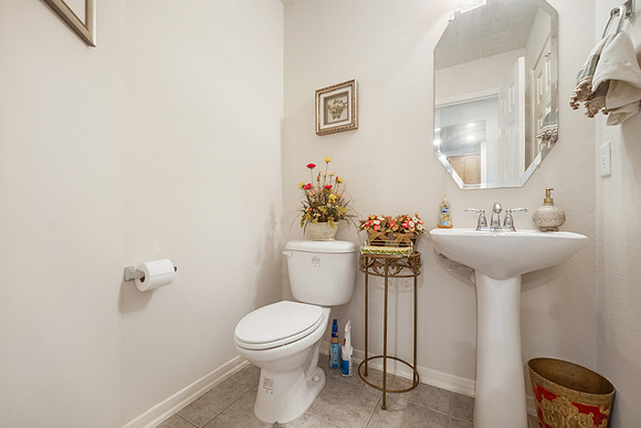 14903 Hurst point-21