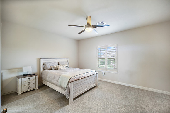 16901 W Caramel Apple-30