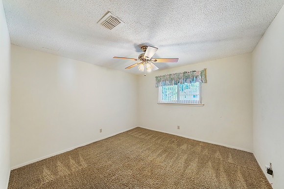 5411 Theall Rd-40