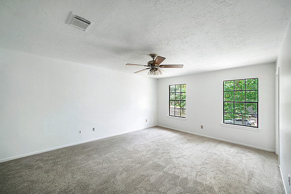 8011 Pinyon Creek Ct-28
