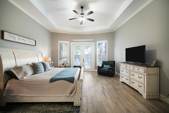 16901 W Caramel Apple-43
