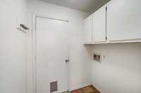 10519 Trading Post Dr-9