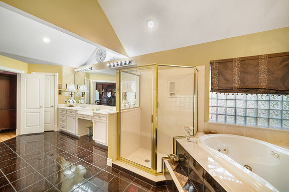 14718 Sandy Creek Dr-19