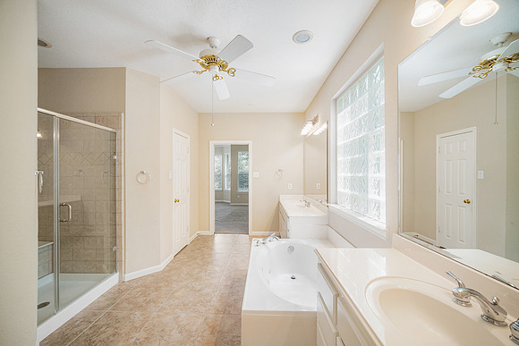 14311 Arlington Pl-89