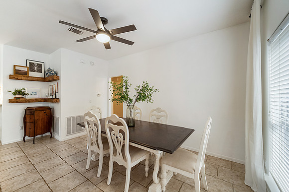 8915 Village Hill Green-10
