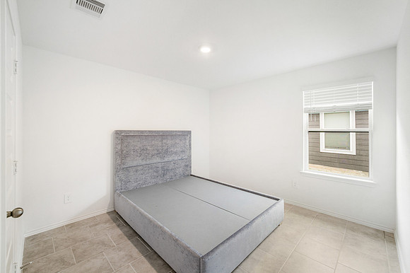 1046 Appaloosa Lane-8