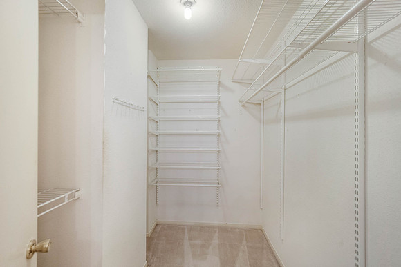 9800 Pagewood 3006-18