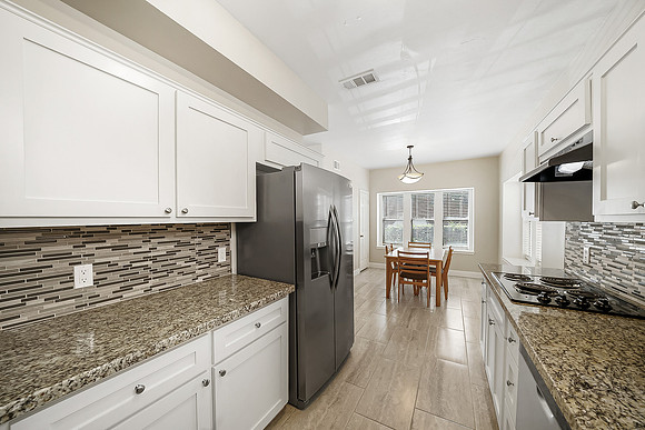 5515 Strack Rd apt 121-13