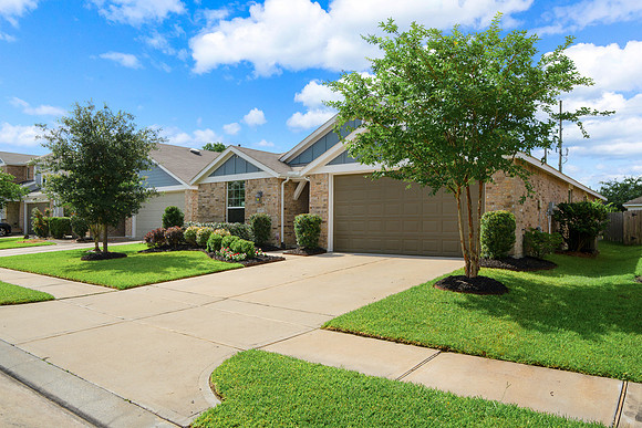 16023 Cypress Farms Dr-3