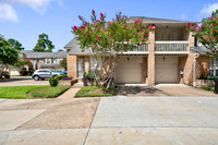 5515 Strack Rd apt 121-2