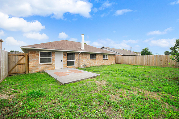 2919 W Greens Rd-28